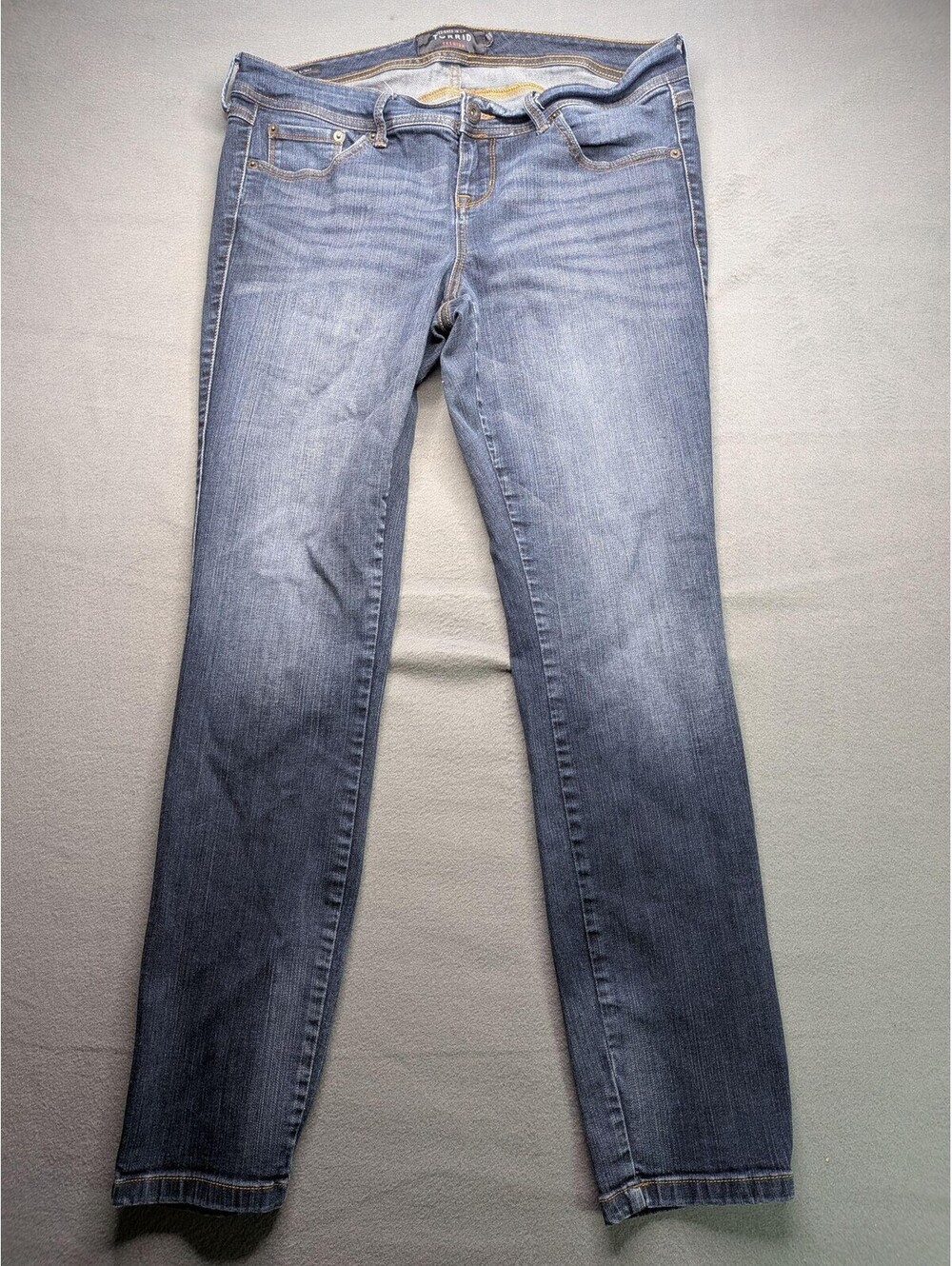 Torrid Premium Jeans Womens 14R Blue Medium Wash Skinny Slim Denim Pants